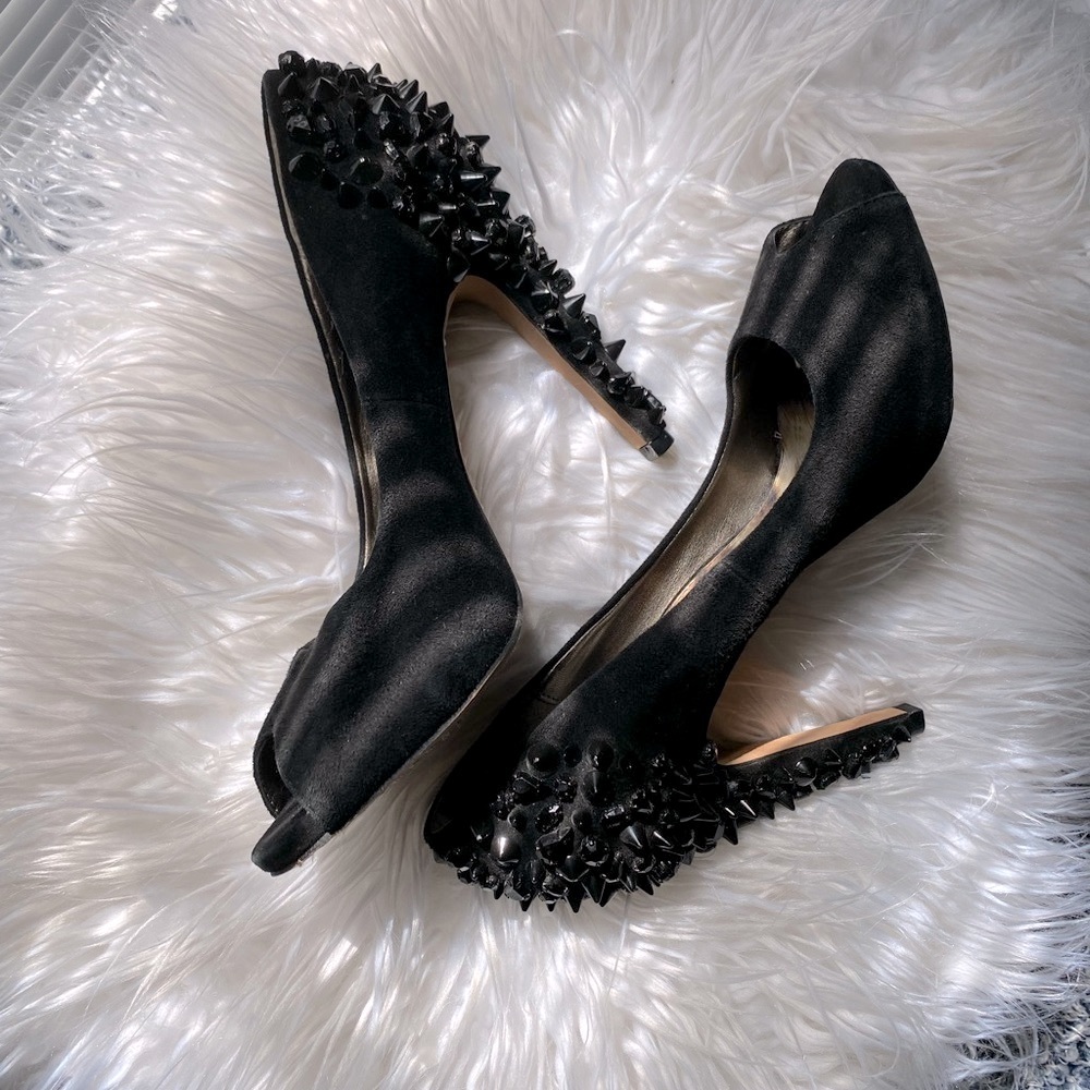 Sam Edelman Black Stud Heals